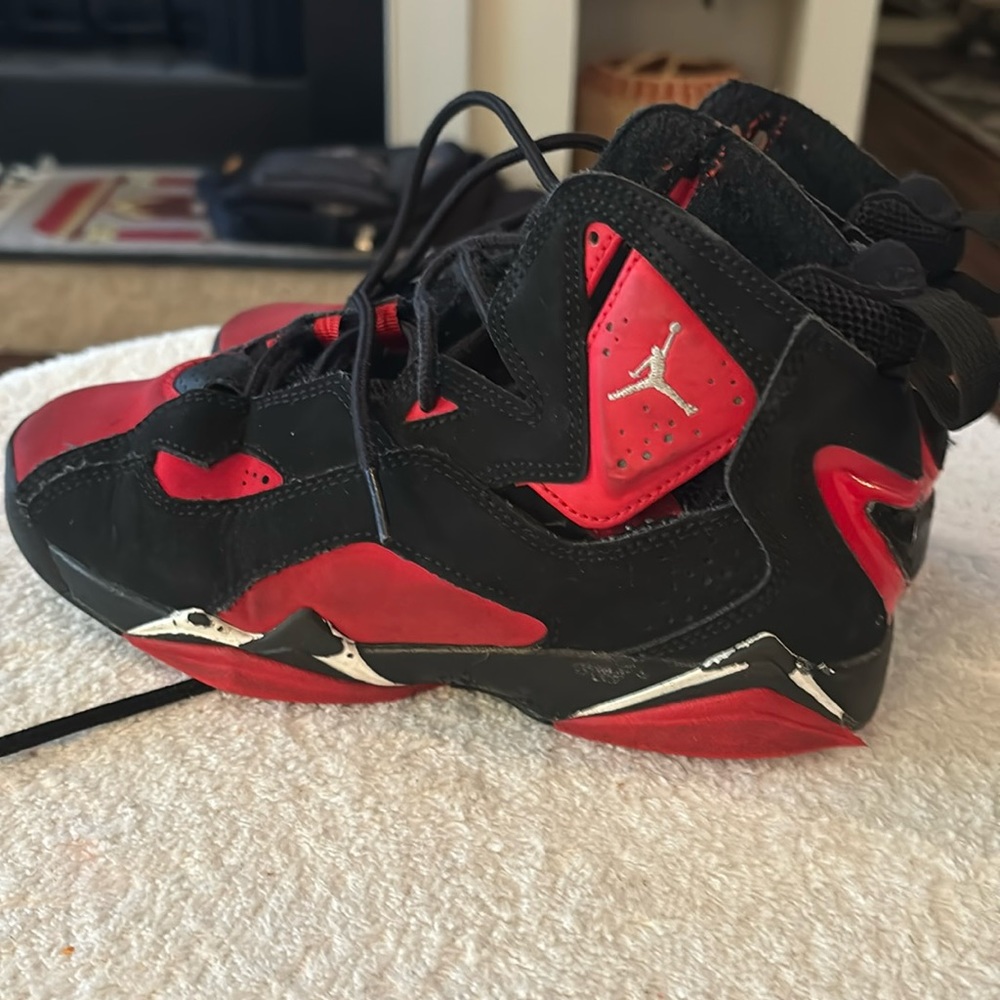 Jordan True Flight Red